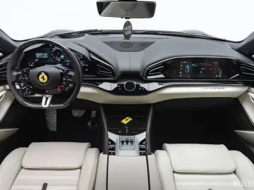 Ferrari Purosangue MY26  Full Carbon Pano Massage Ventilatie