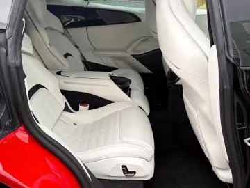 Ferrari Purosangue Full CARBON White Interior MY 2026
