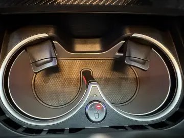 MERCEDES-AMG G 63   MY 2027 • FULL CARBON TV