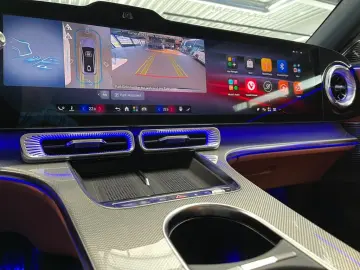 MERCEDES-BENZ C 400 4MATIC ELECTRIC   AMG LINE • HYPERSCREEN