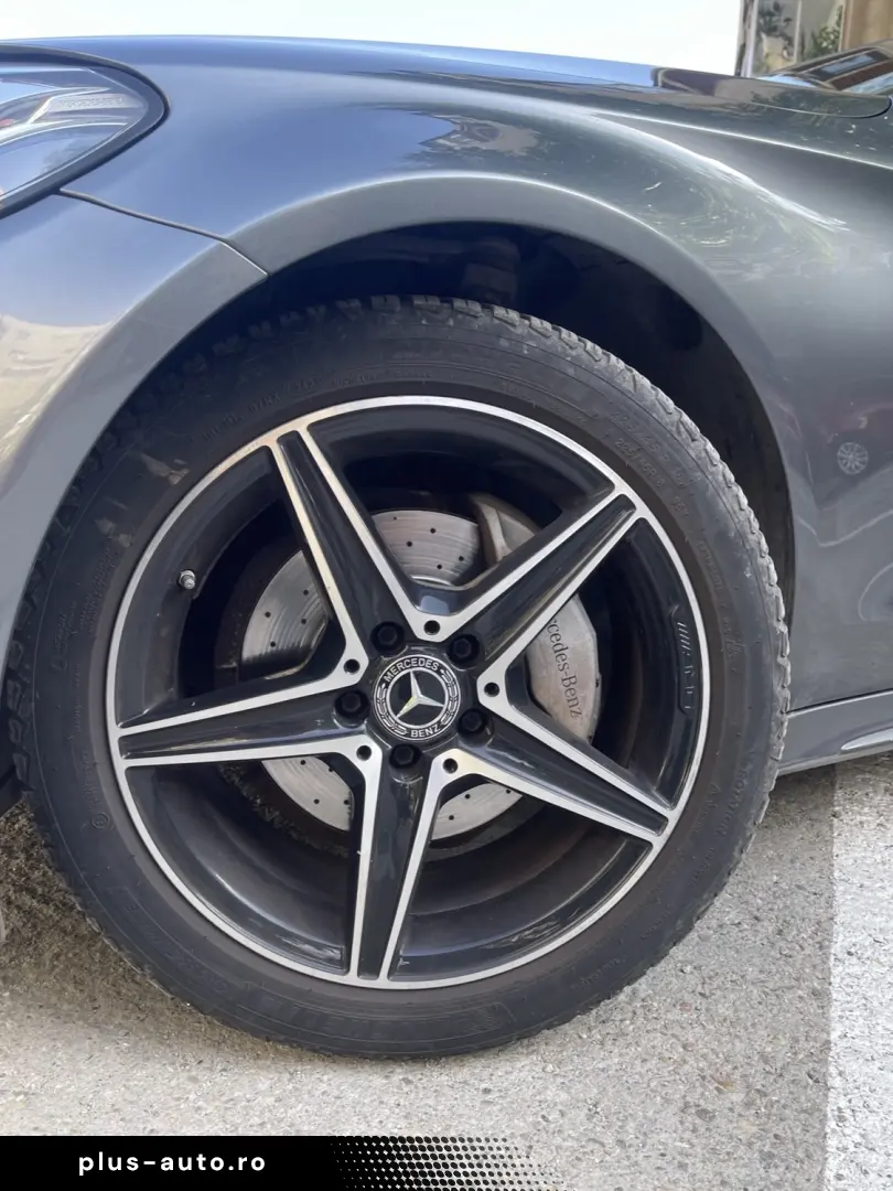 Mercedes-Benz C200 Coupe 4MATIC