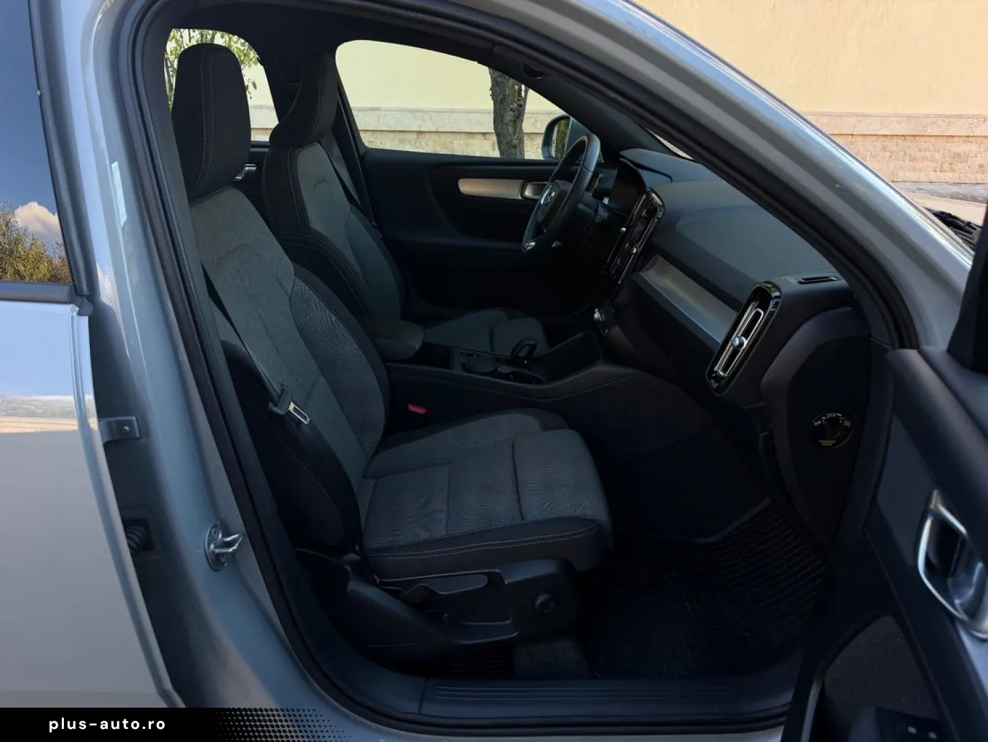 Volvo Xc-40