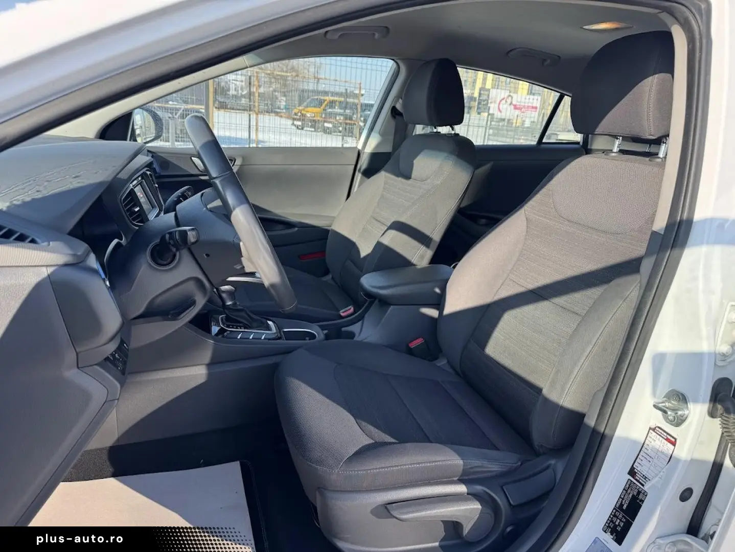 Hyundai Ioniq 1.6 Hybrid DCT - FHEV