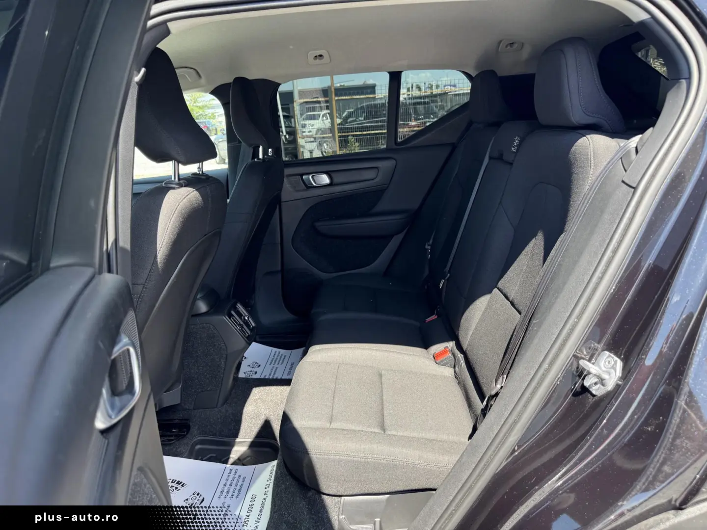 Volvo XC 40 2.0 D3 “Momentum Pro”