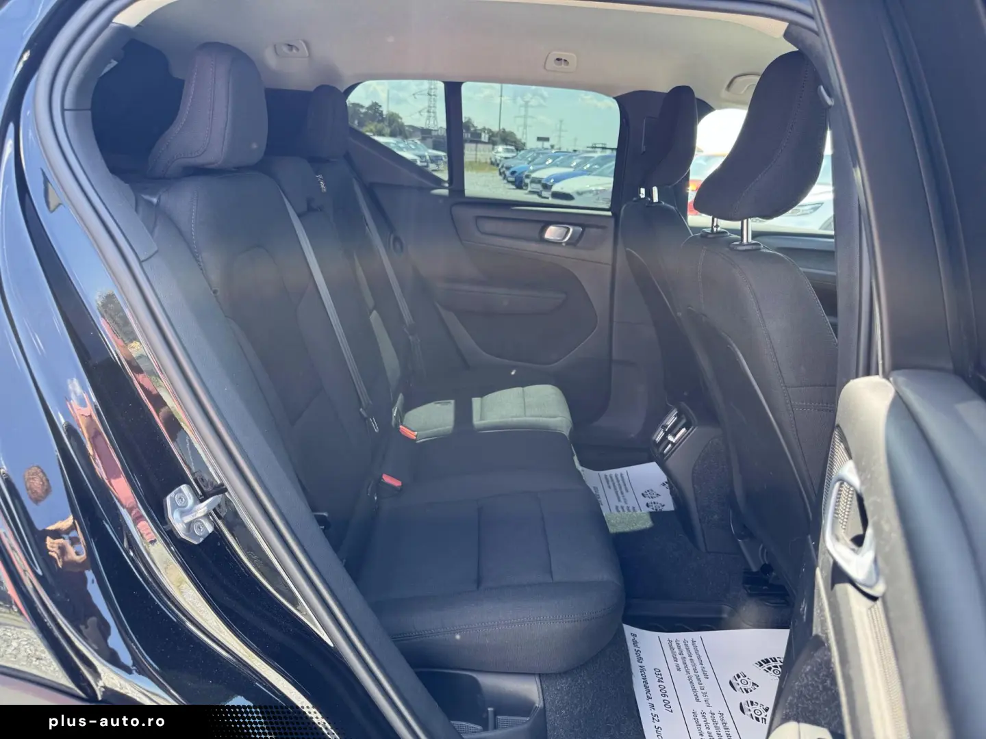 Volvo XC 40 2.0 D3 “Momentum Pro”