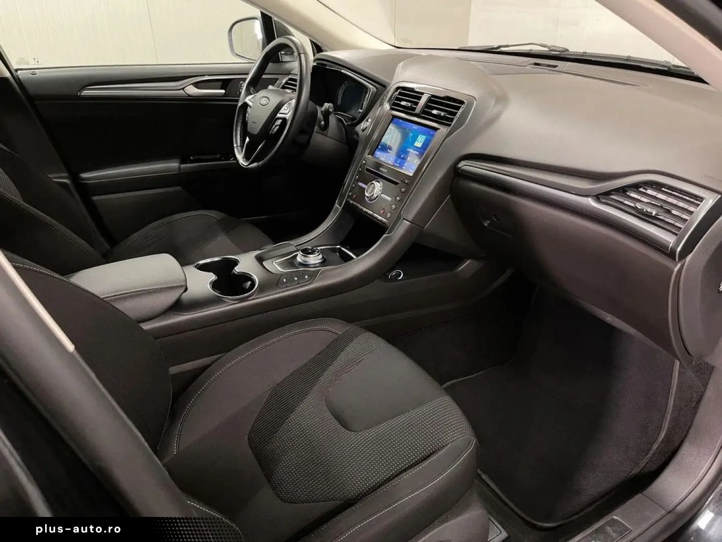 FORD Mondeo 2021 — imagine 2