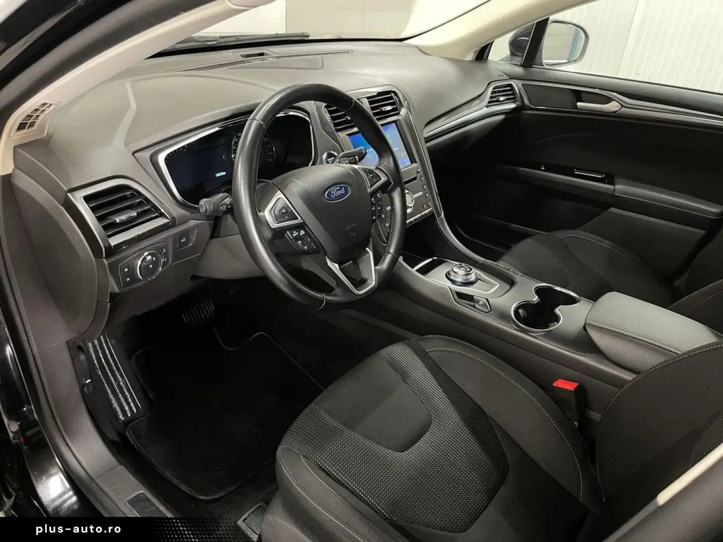 FORD Mondeo 2021 — imagine 26
