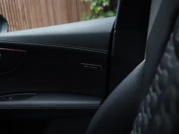 AUDI RS Q8   B&O   Matrix   AHK   HuD   Standheizung