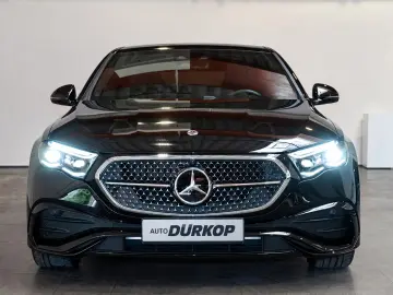 MERCEDES-BENZ E 220 d AMG LINE NIGHT PACKAGE PANO HUD