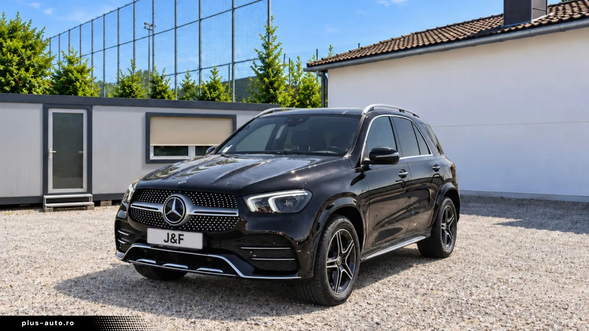 MERCEDES-BENZ GLE 300 d 4MATIC AMG LINE PANO