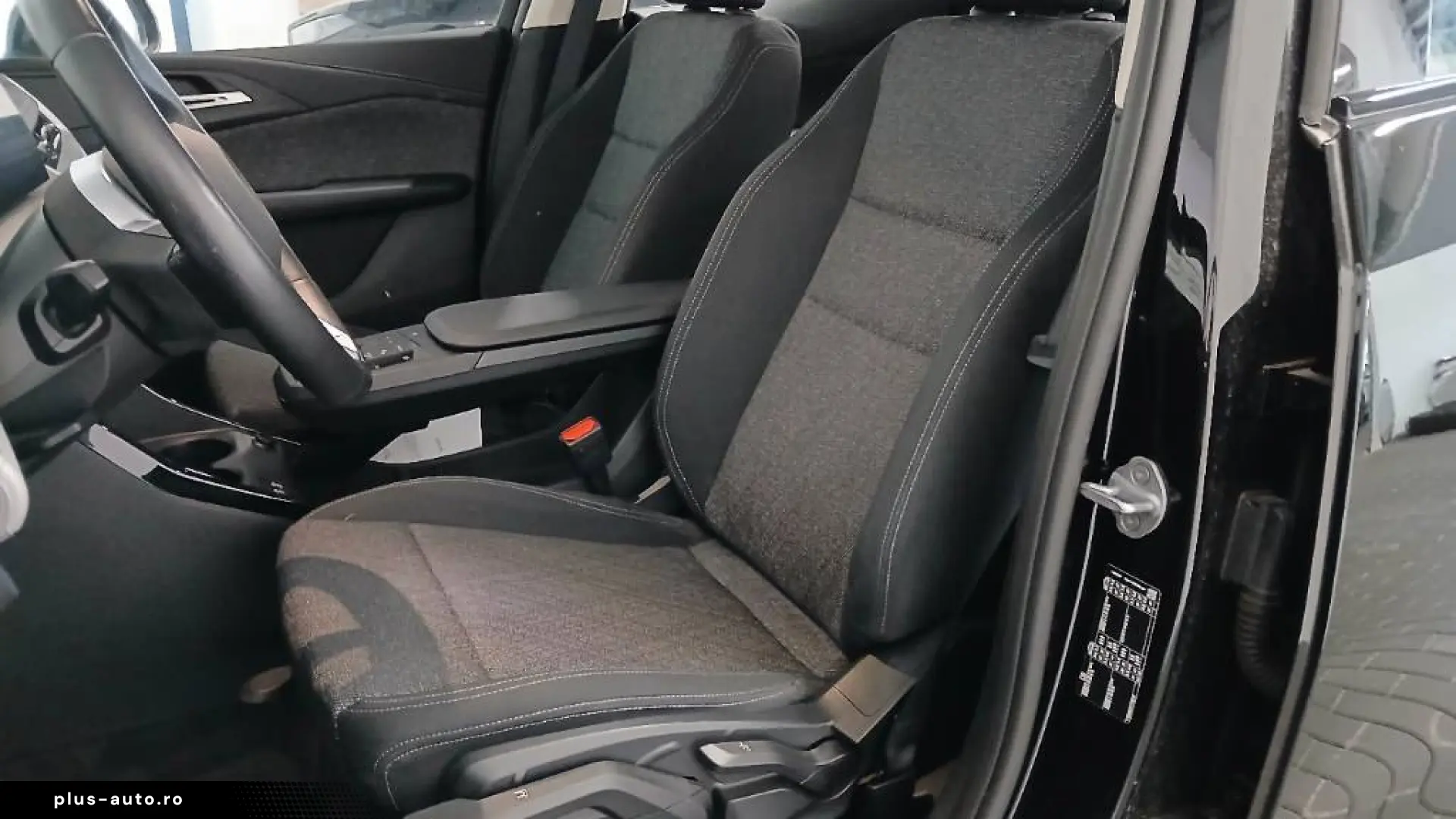 BMW 218d Active Tour   DriveAss    ParkAss   Garantie 05 28