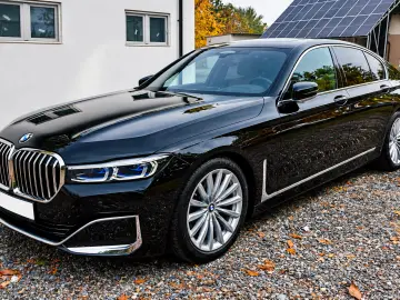 BMW 730