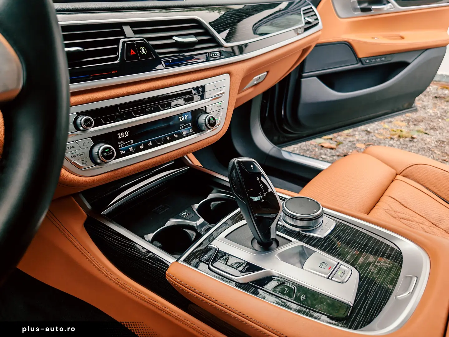 BMW 730