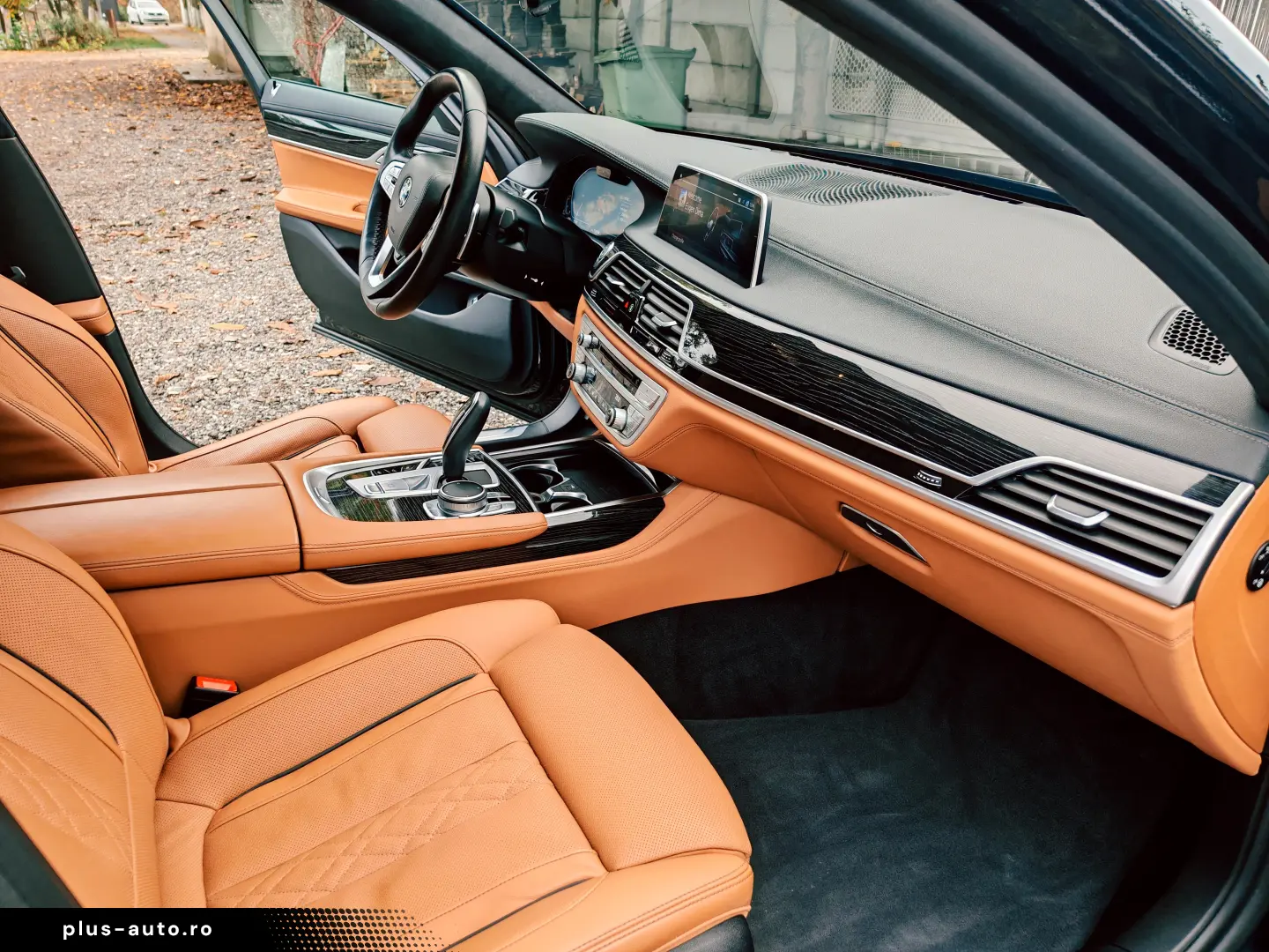 BMW 730
