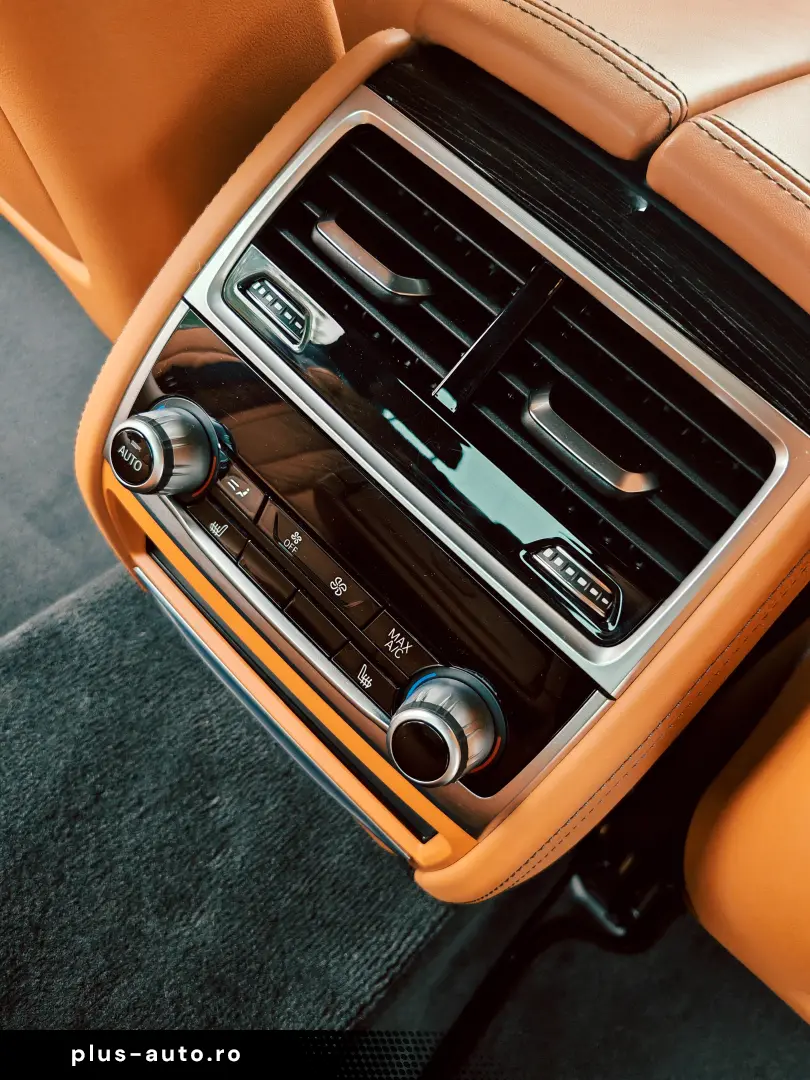 BMW 730