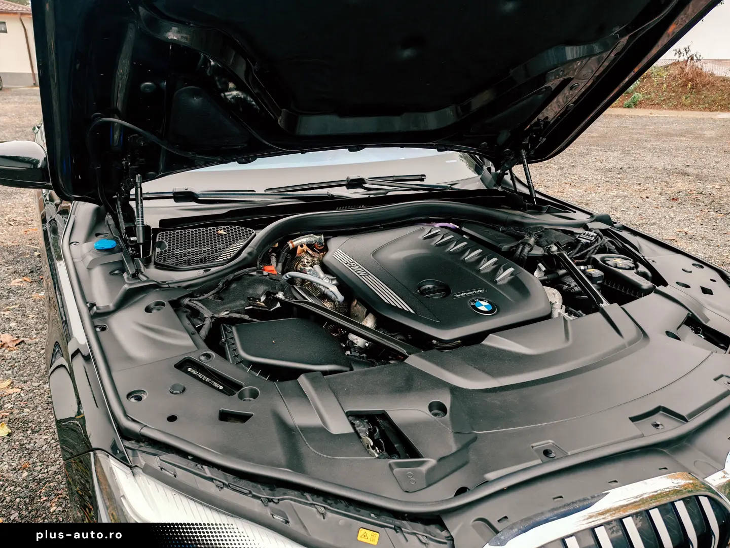 BMW 730