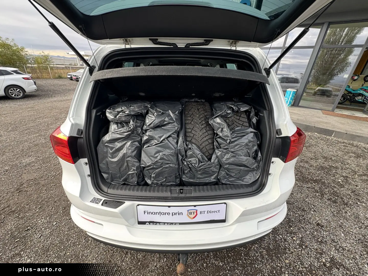 Volkswagen Tiguan R Line 2.0 TDI 4Motion