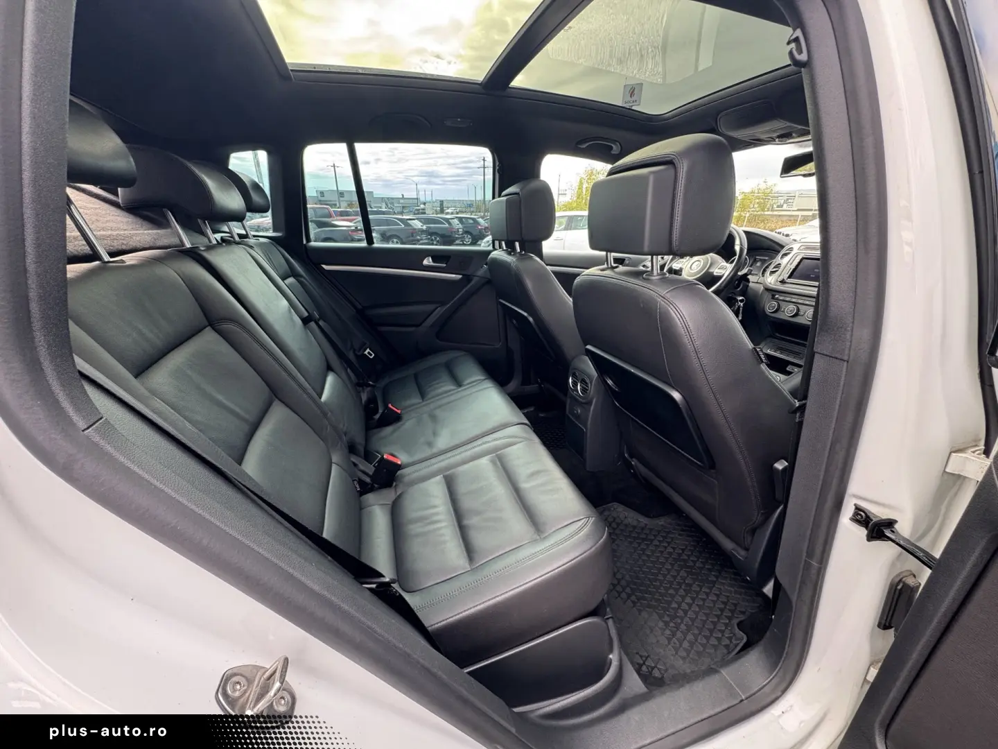 Volkswagen Tiguan R Line 2.0 TDI 4Motion