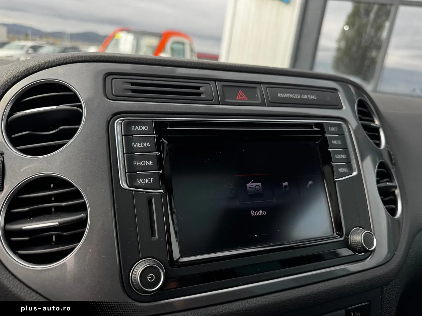 Volkswagen Tiguan R Line 2.0 TDI 4Motion