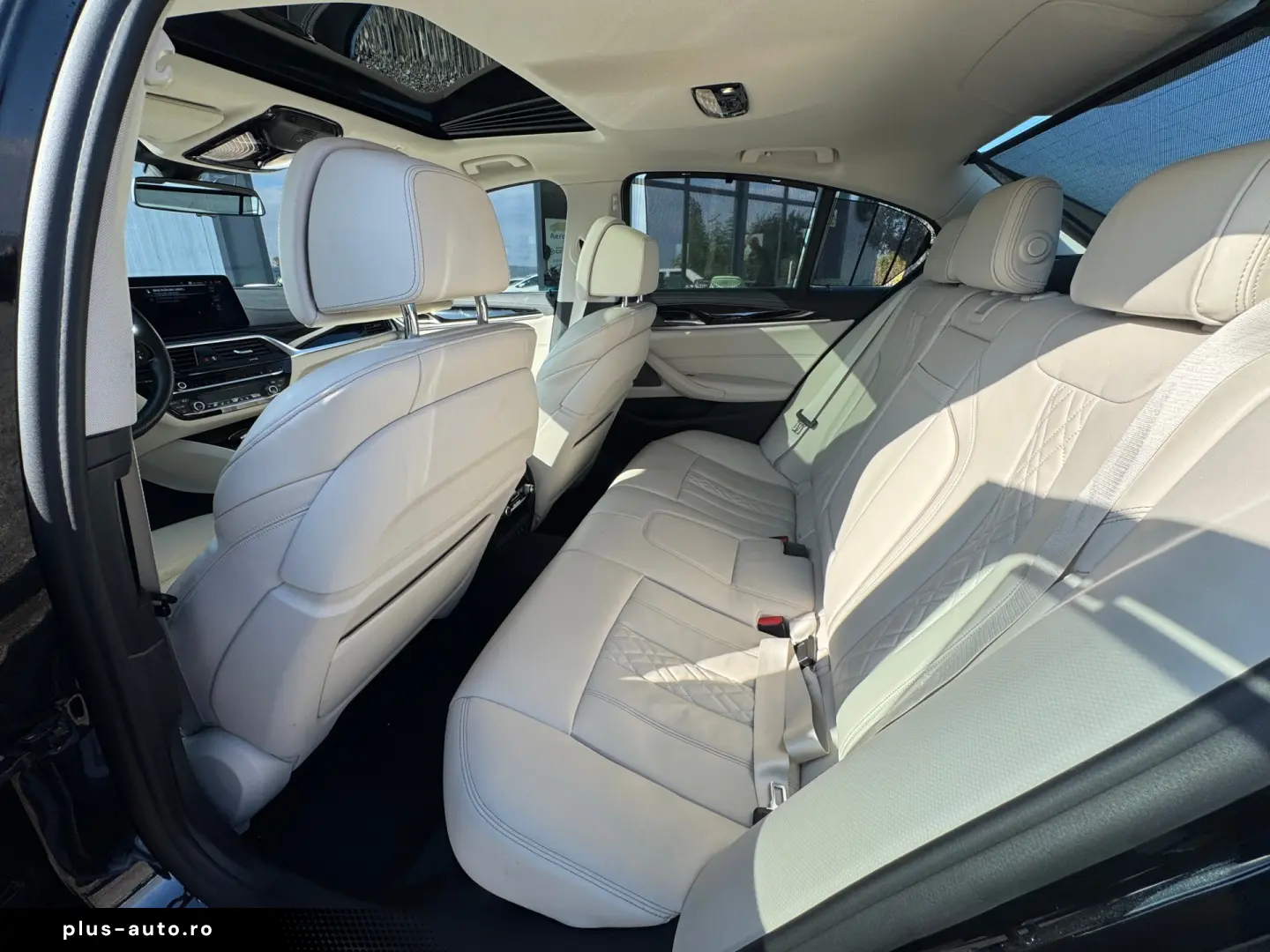 BMW 545e xDrive Luxury