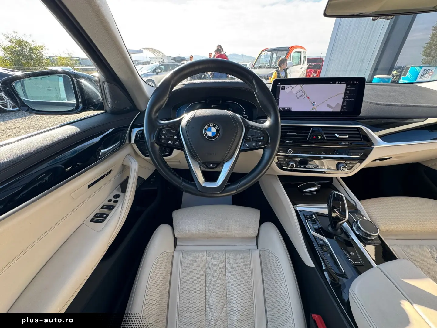 BMW 545e xDrive Luxury