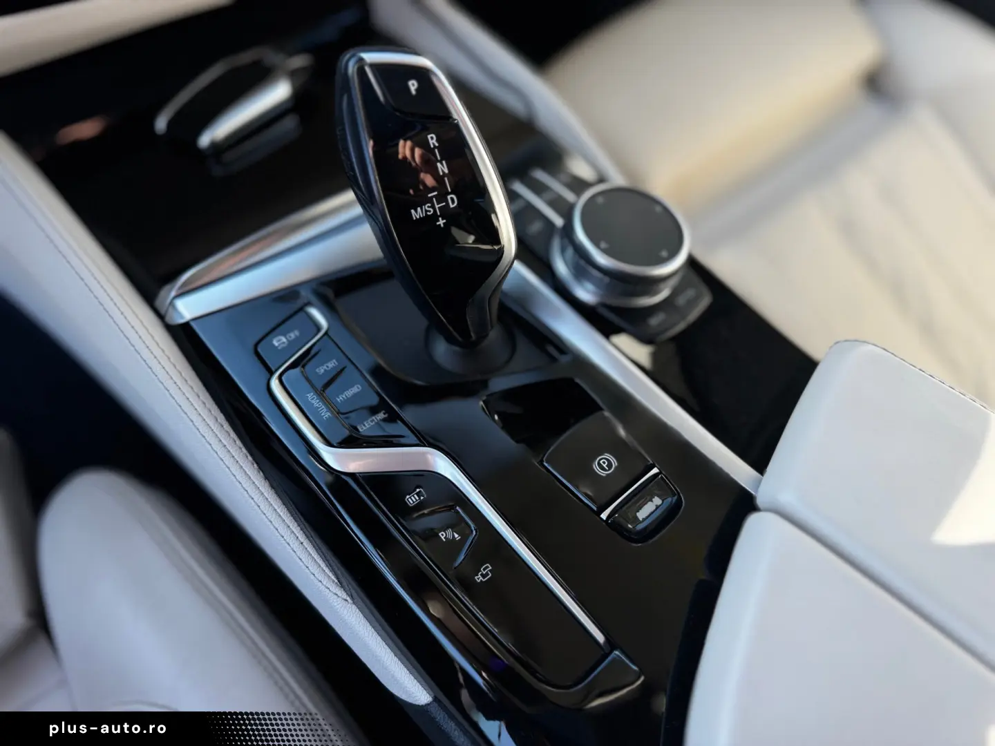 BMW 545e xDrive Luxury