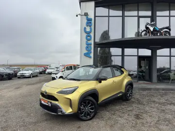 Toyota Yaris Cross Hybrid AWD-i