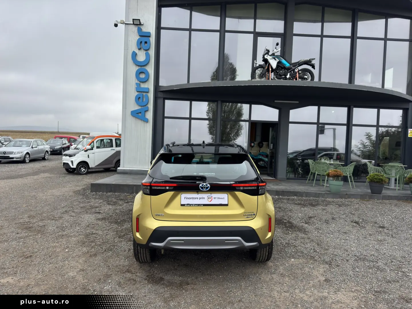 Toyota Yaris Cross Hybrid AWD-i