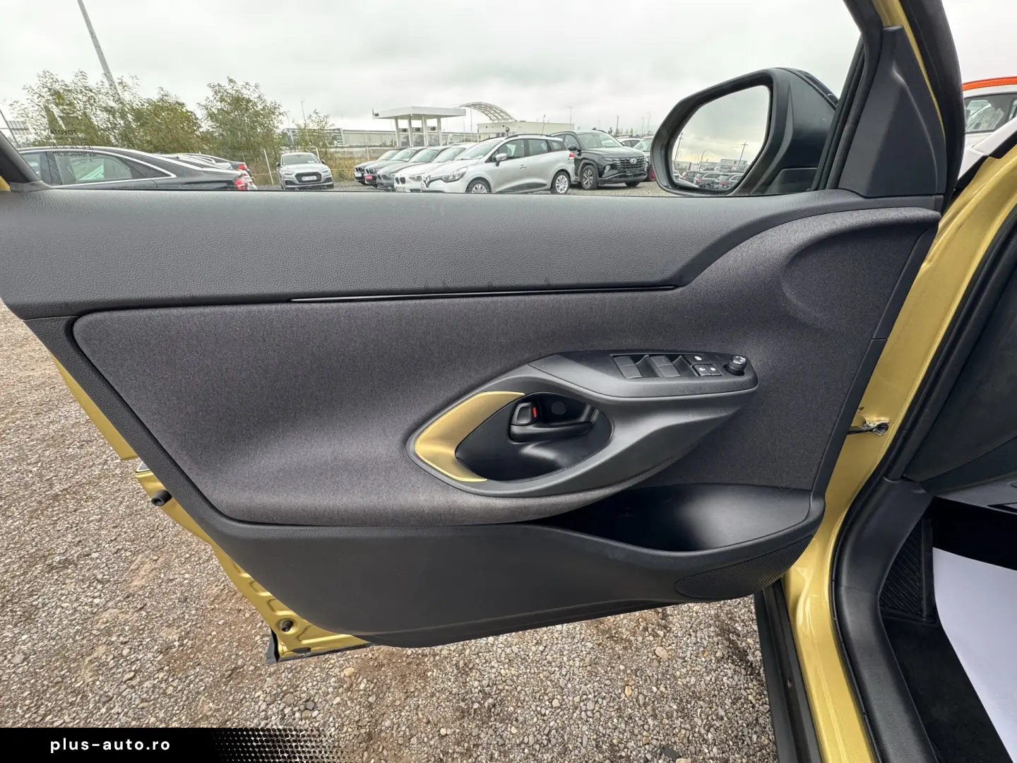 Toyota Yaris Cross Hybrid AWD-i