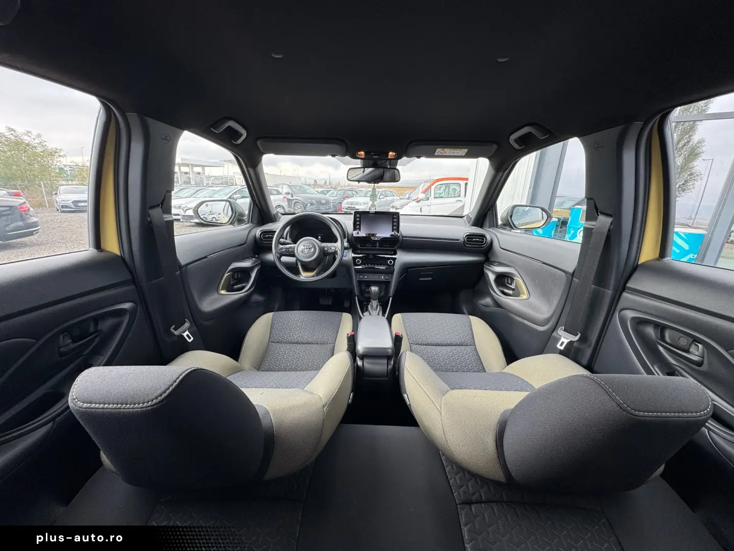 Toyota Yaris Cross Hybrid AWD-i
