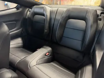 FORD MUSTANG GT FASTBACK PERFORMANCE PACK