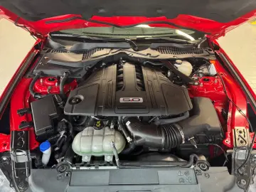 FORD MUSTANG GT FASTBACK PERFORMANCE PACK