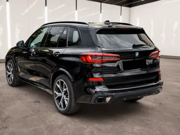 BMW X5 xDrive30d M SPORT   LASERLIGHT • PANO • VENTILAȚIE
