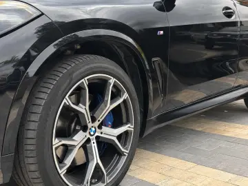BMW X5 xDrive30d M SPORT   LASERLIGHT • PANO • VENTILAȚIE