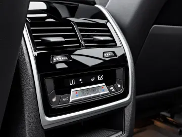 BMW X5 xDrive30d M SPORT   LASERLIGHT • PANO • VENTILAȚIE