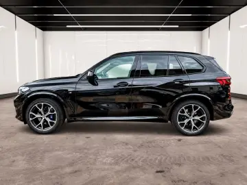 BMW X5 xDrive30d M SPORT   LASERLIGHT • PANO • VENTILAȚIE