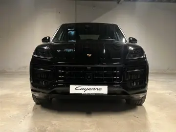 Porsche Cayenne Black Edition