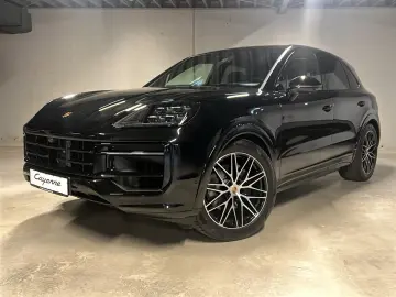 Porsche Cayenne Black Edition