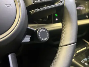 Porsche Cayenne Black Edition