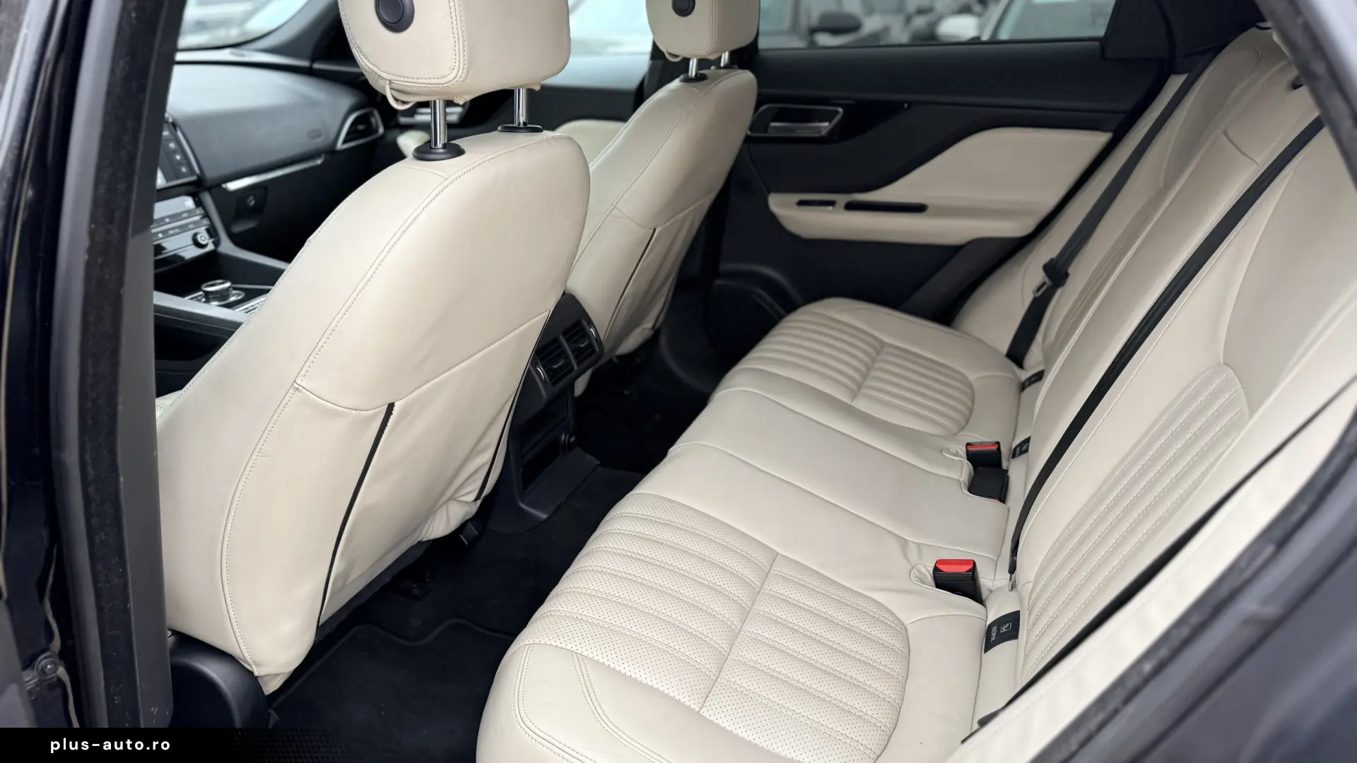 F-Pace 2.0AWD import plata partiala directa variante
