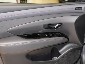 HYUNDAI TUCSON Plug-In-Hybrid 4WD N-Line VOLLAUSSTATTUNG