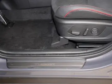 HYUNDAI TUCSON Plug-In-Hybrid 4WD N-Line VOLLAUSSTATTUNG