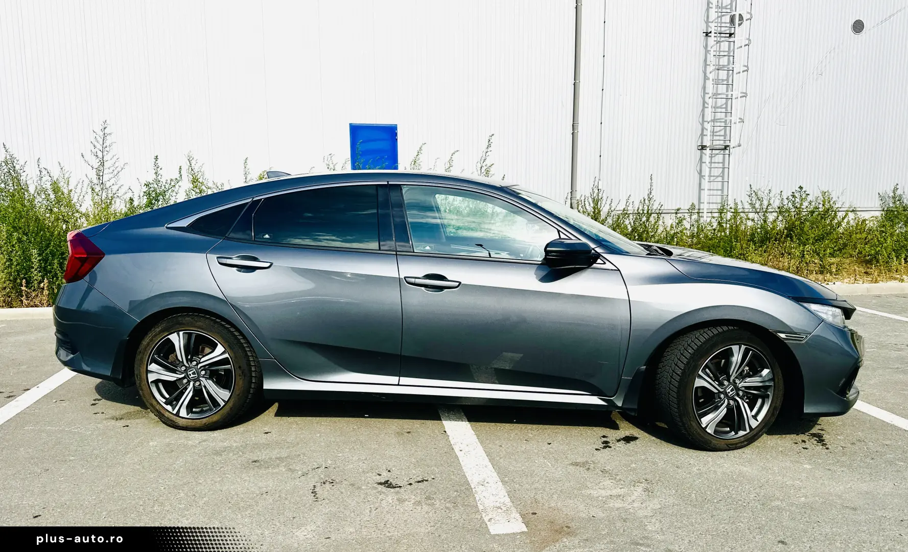 Honda Civic 1.5 VTEC Turbo 182 CP