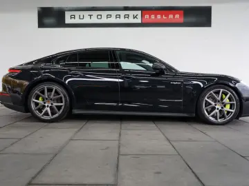 PORSCHE PANAMERA 4 E-HYBRID   SPORT CHRONO PANO