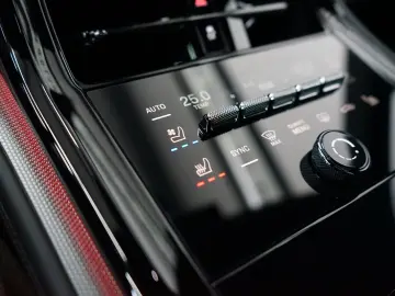PORSCHE PANAMERA 4 E-HYBRID   SPORT CHRONO PANO