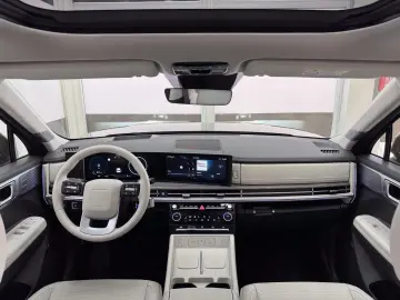 HYUNDAI SANTA FE IMPRESSION HEV   PANO • BOSE • HUD