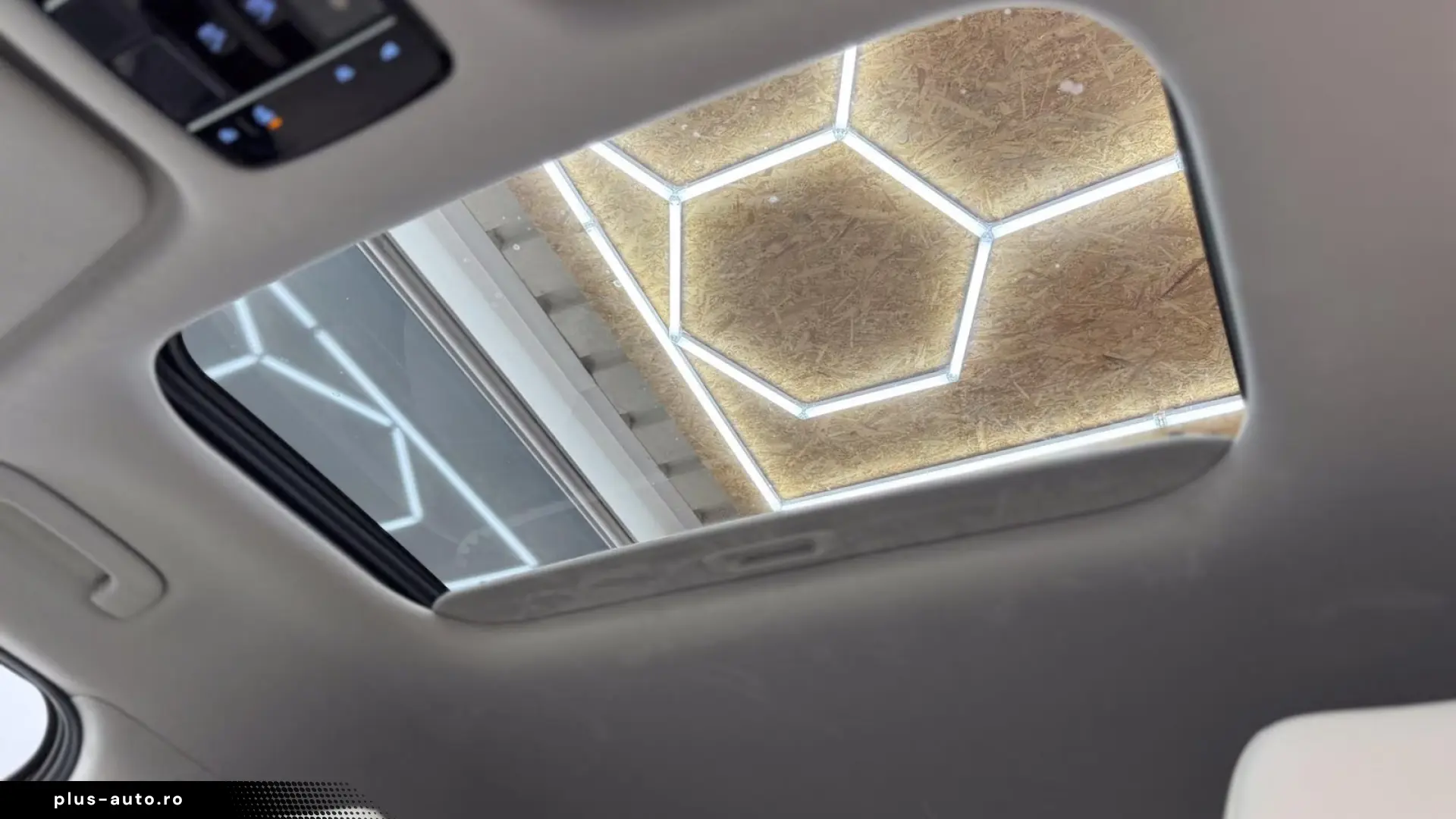 HYUNDAI SANTA FE IMPRESSION HEV   PANO • BOSE • HUD