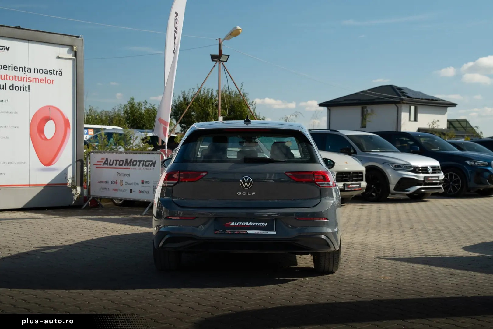 Volkswagen Golf Life 2.0 TDI DSG