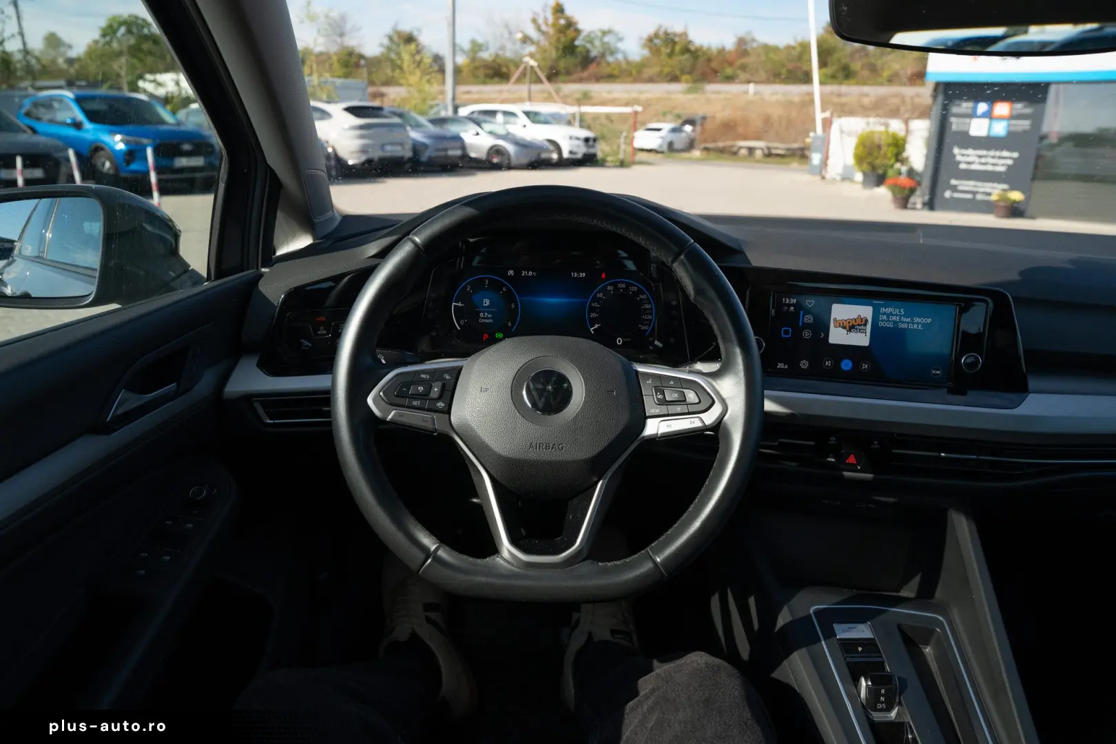 Volkswagen Golf Life 2.0 TDI DSG