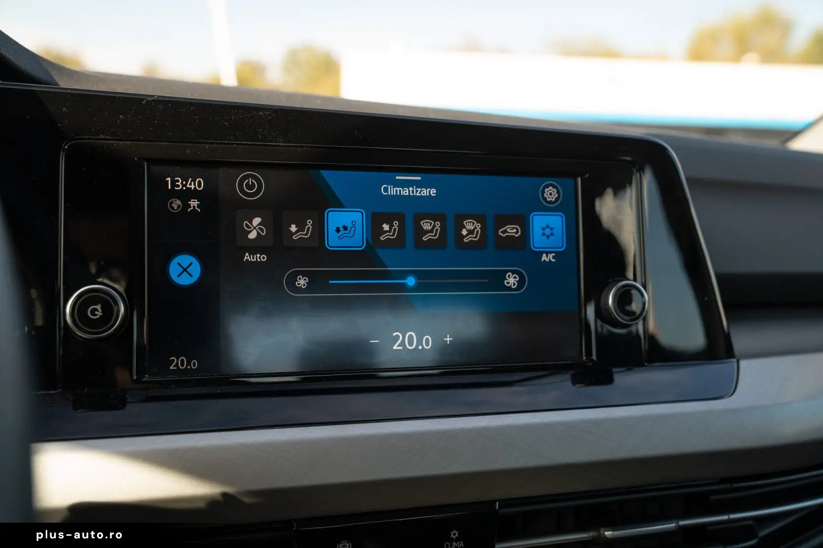 Volkswagen Golf Life 2.0 TDI DSG